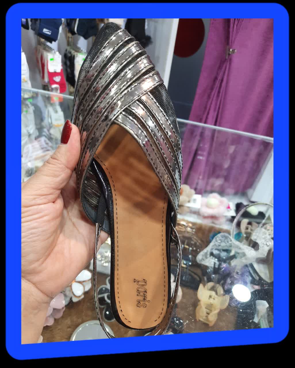 اسلیپر چرم زنانه شیک و راحت برای استفاده روزمره